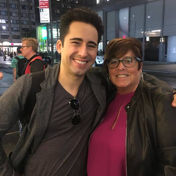 Meet your Posher, Carreen - Picture 1 of 1